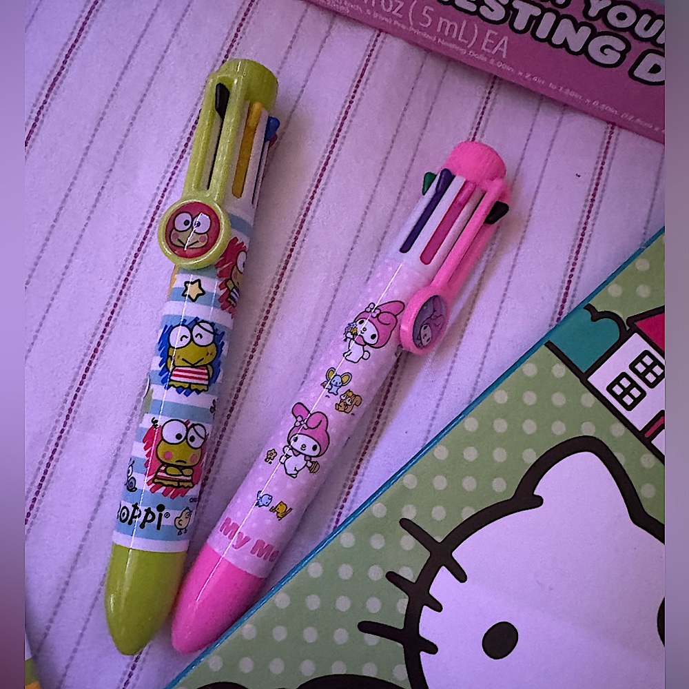 Hello Kitty BUNDLE - Picture 3 of 7